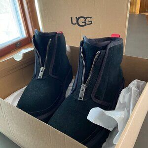 Uggs, Ugg Plush Boot, Ugg Zippered Boot, Ugg Suede Boot